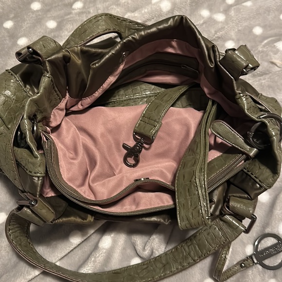 Hillary Radley khaki green purse - Picture 2 of 4